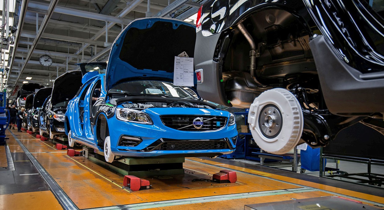 Volvo pracuje na trzy zmiany
