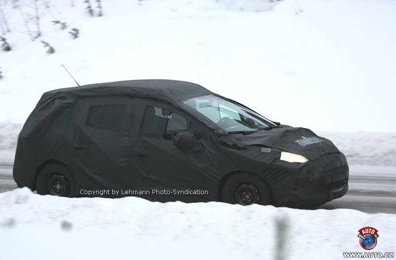 Zdjęcia szpiegowskie: Nowy Peugeot 207 SW