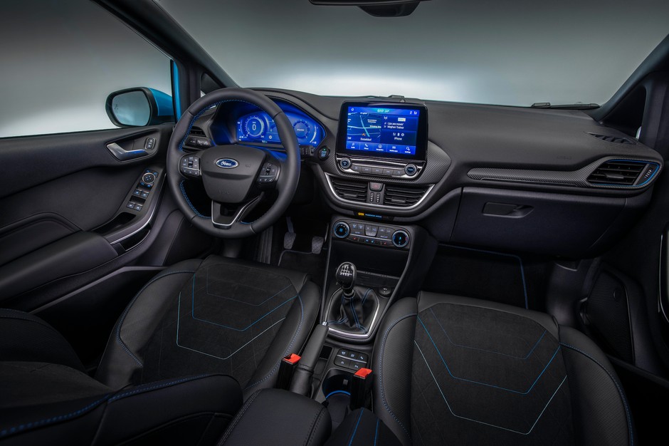 2021 FORD FIESTA STUDIO INTERIOR 16
