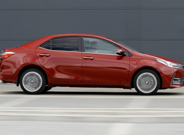 Toyota wezwie do serwisów 3,4 mln samochodów