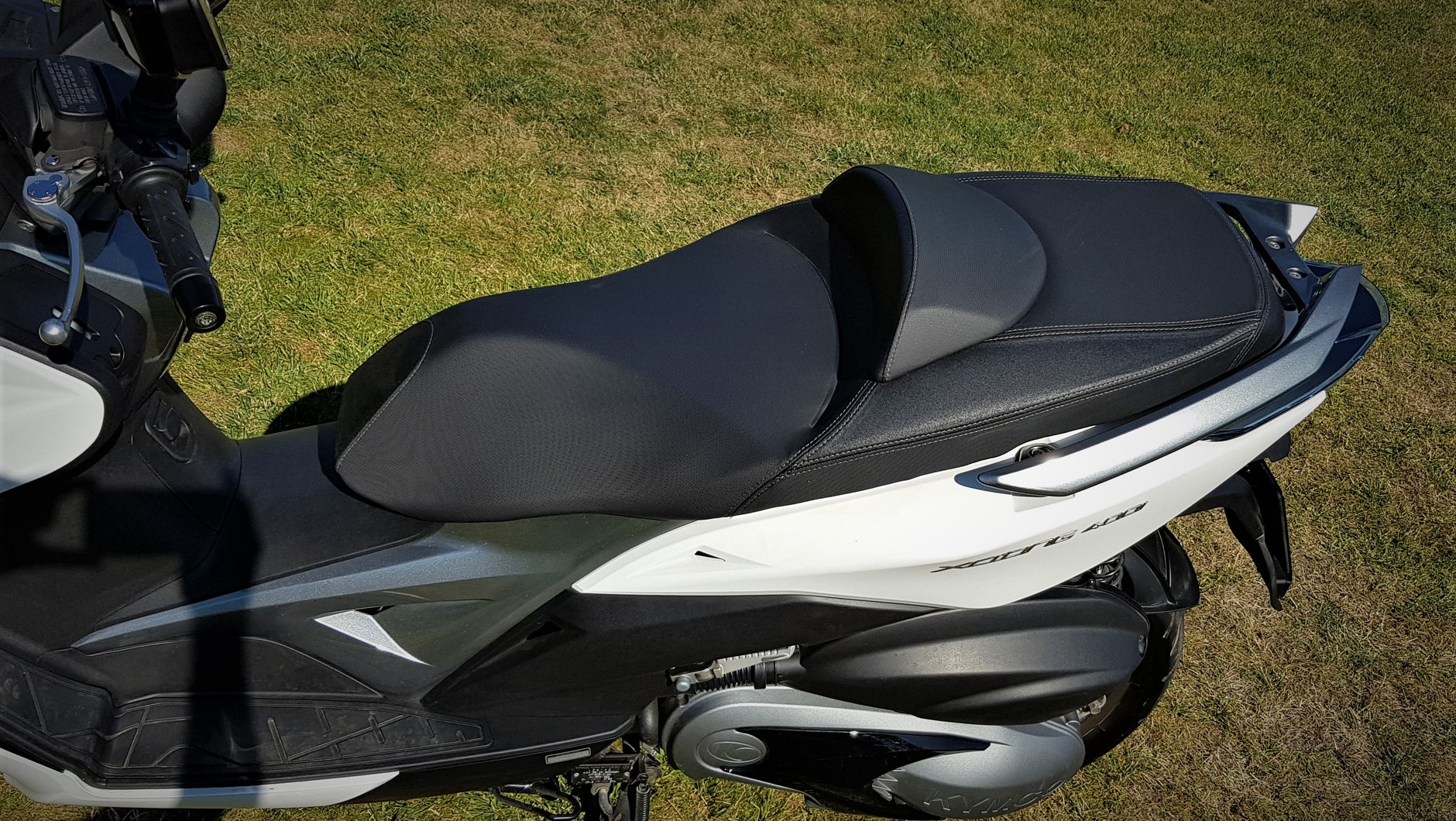 Kymco Xciting 400i - kanapa