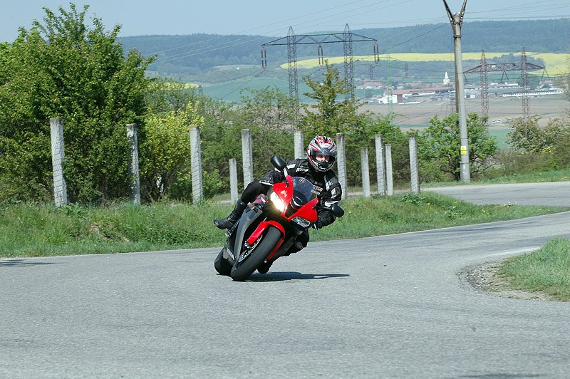 Honda CBR600RR: walka o medal