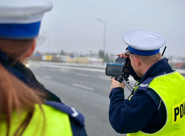 Policjanci rozstawili wszystkie swoje urządzenia. "Złapało się" aż 79 kierowców