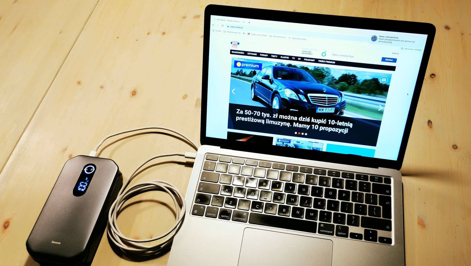 Powerbank rozruchowy może zasilać np. laptopa