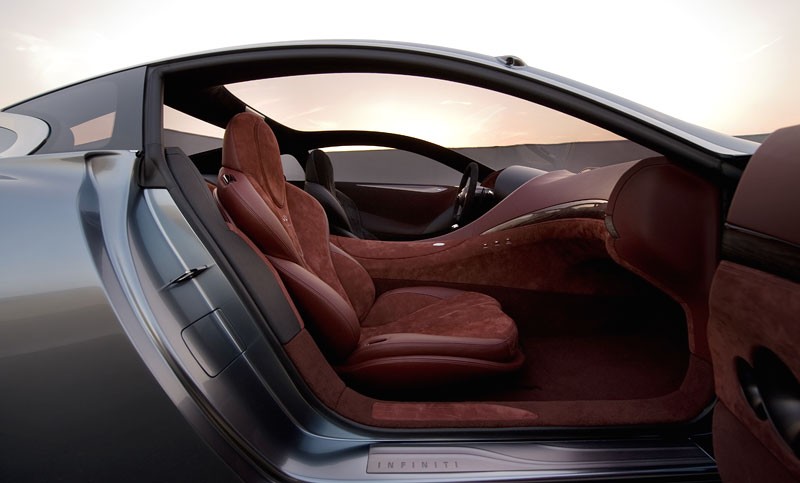 Genewa 2009: Infiniti Essence Concept (fotogaleria)