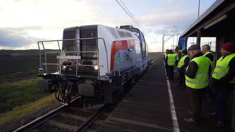 Pesa SM42-6Dn, czyli pierwsza polska lokomotywa wodorowa