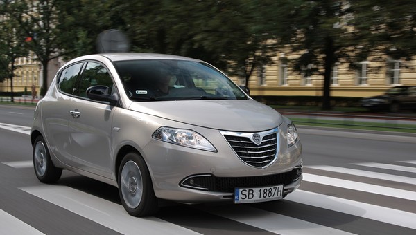 Lancia Ypsilon: jazda na dwa cylindry
