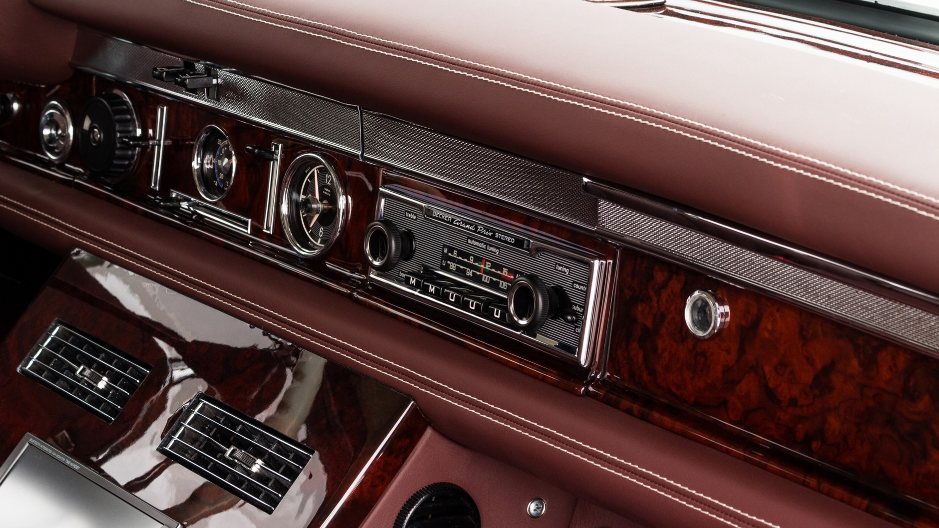 Mercedes-Benz W 100 600 Pullman 1 of 1 restomod