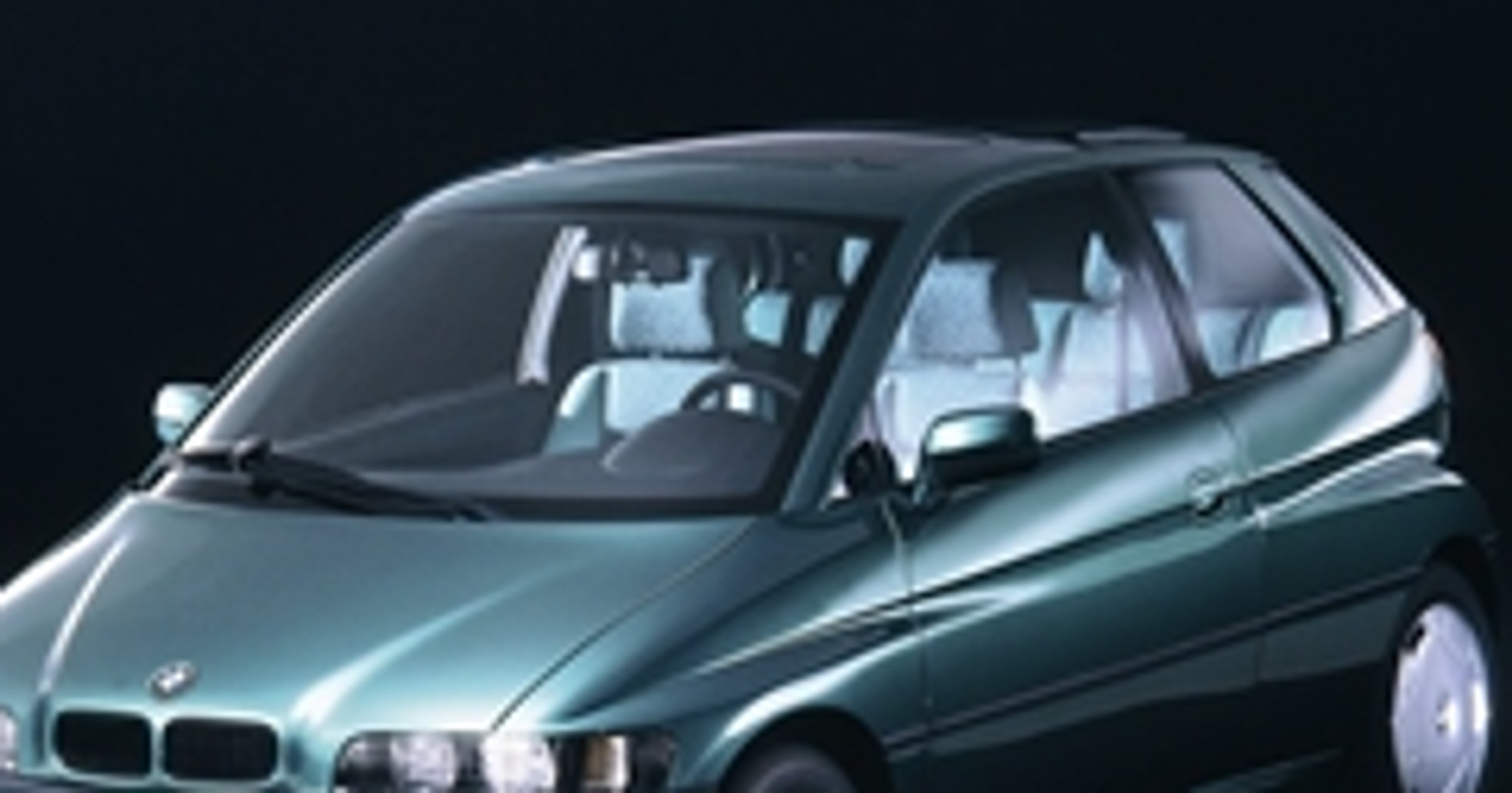 BMW przygotowuje malucha z napędem na przód 