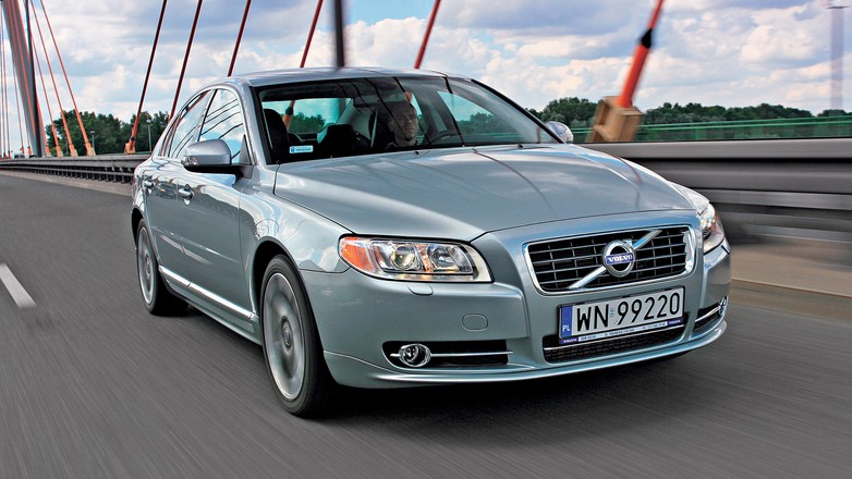 VOLVO S80 II (2006-16)