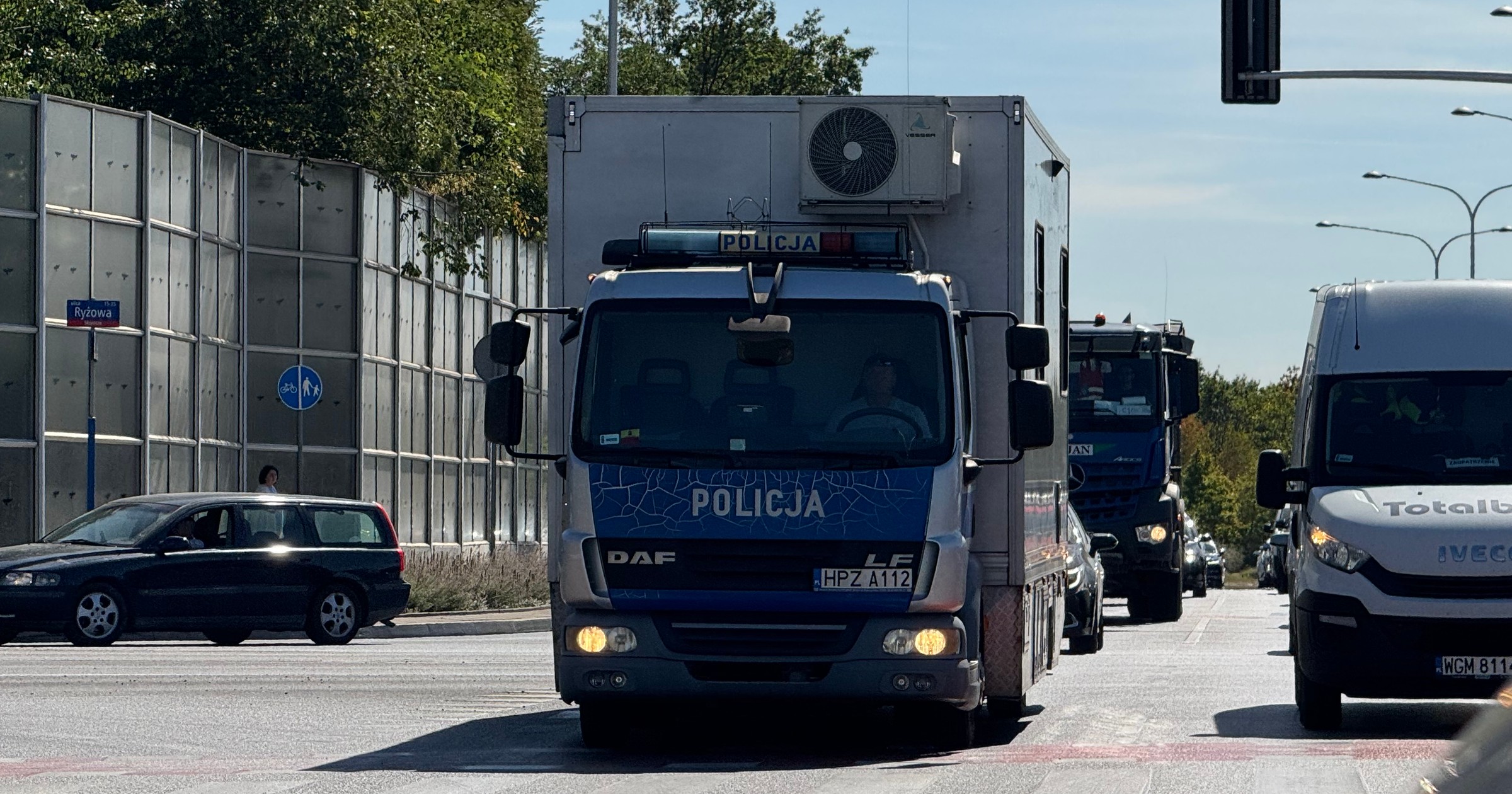 Mobilny posterunek policji