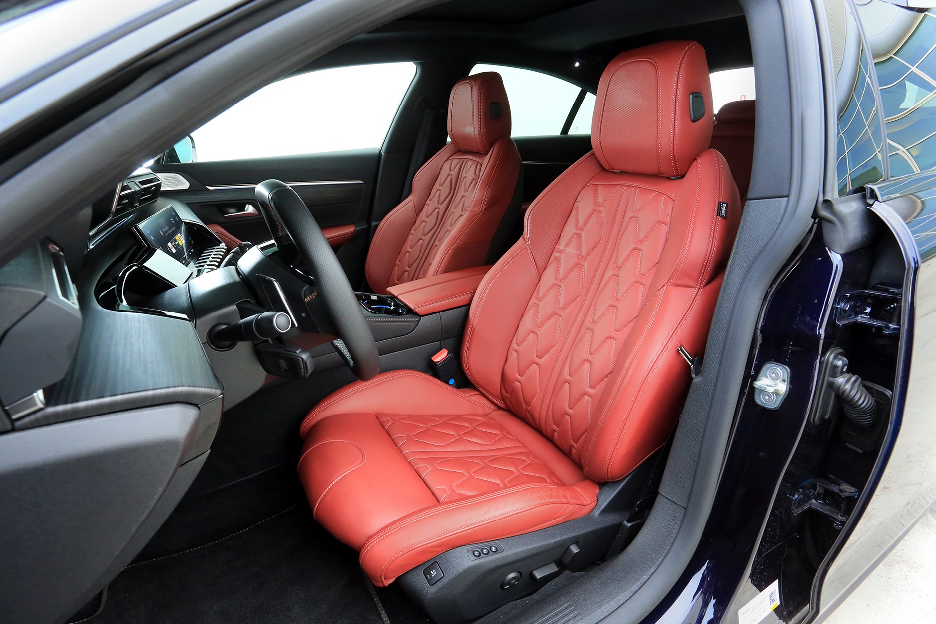 Peugeot 508 PureTech 225 EAT8 GT - limuznyna dla indywidualistów