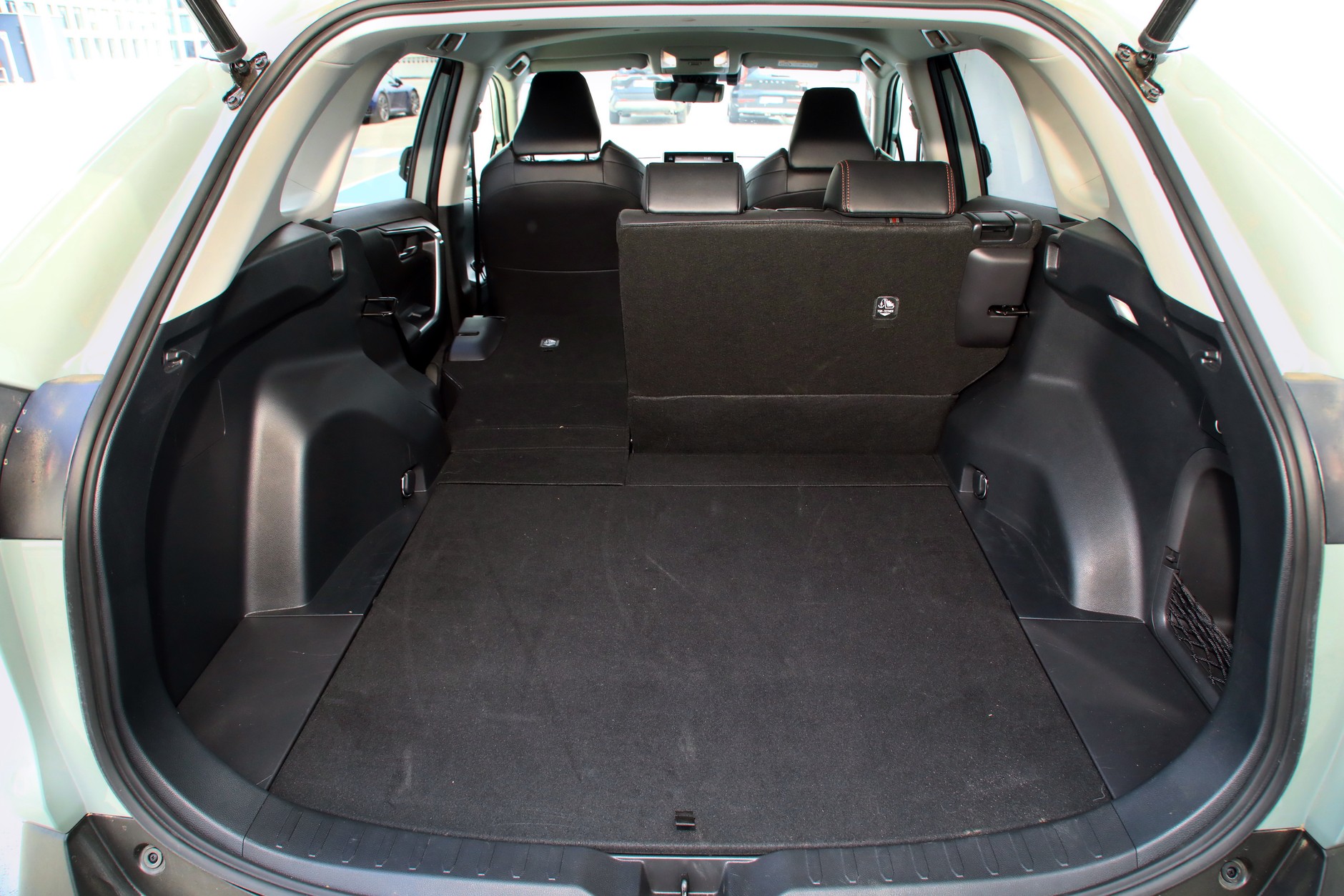 Toyota RAV4 2.5 Hybrid AWD-i 2022 5. generacja FL