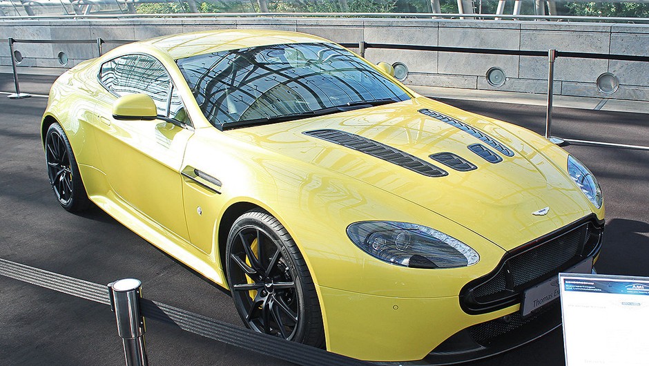 Aston-Martin-V12-Vantage-S-1200x800-18e58a78283ddf4e