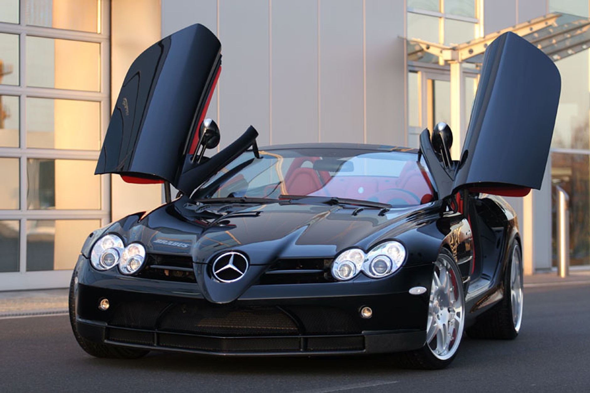 Essen Motor Show 2007: Brabus SLR Roadster – chromowany amfiteatr