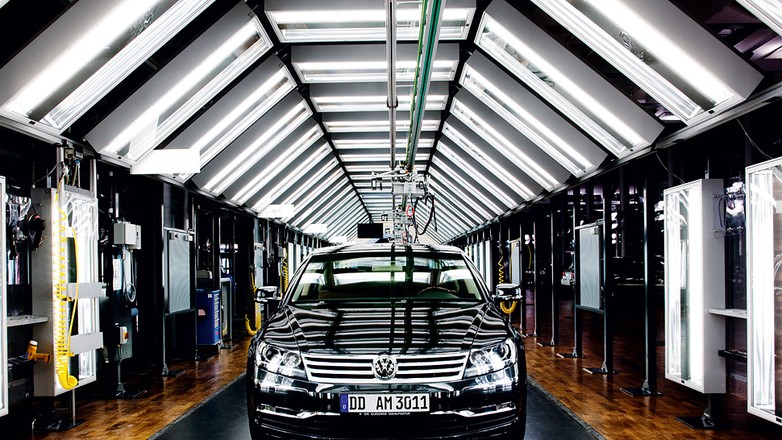 To nie żart: nie nadążają z produkcją VW Phaetona