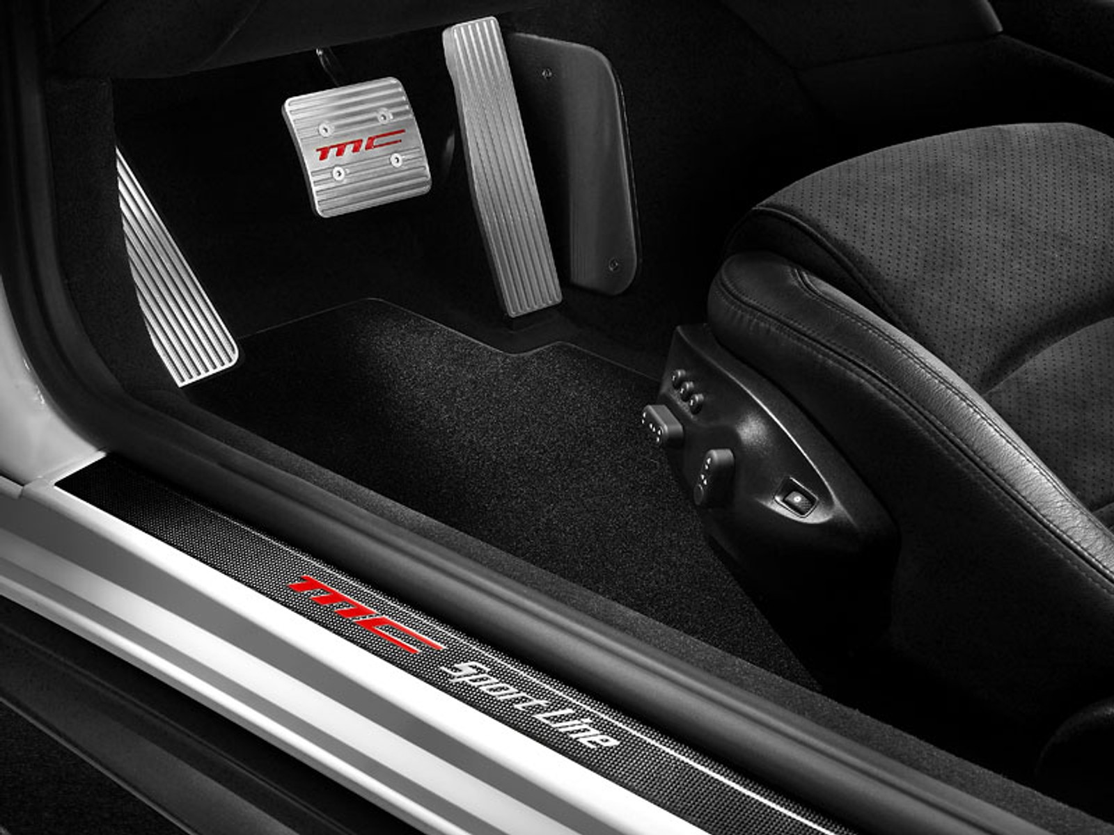 Maserati GranTurismo S MC Sport Line: Vzpomínka na MC12, limitovaná edice pro dvanáct vyvolených