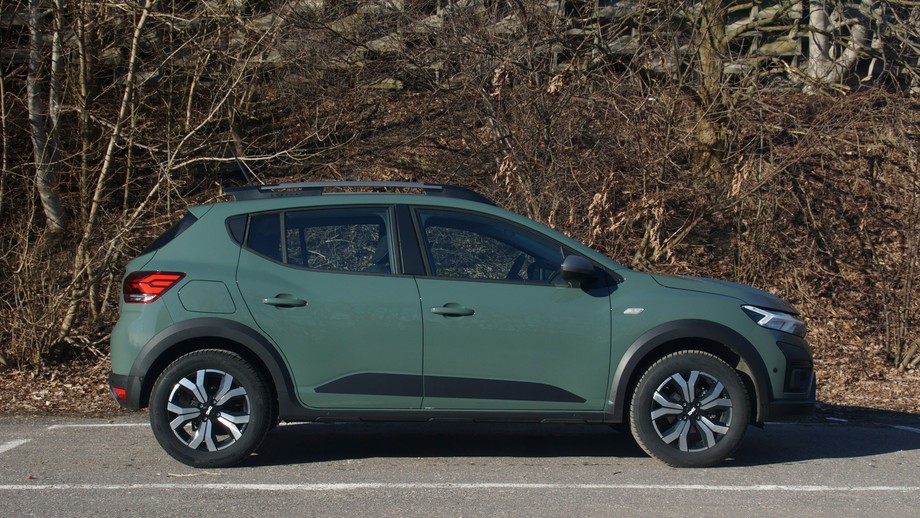 Dacia Sandero Stepway 1.0 TCe 110 KM (2023)