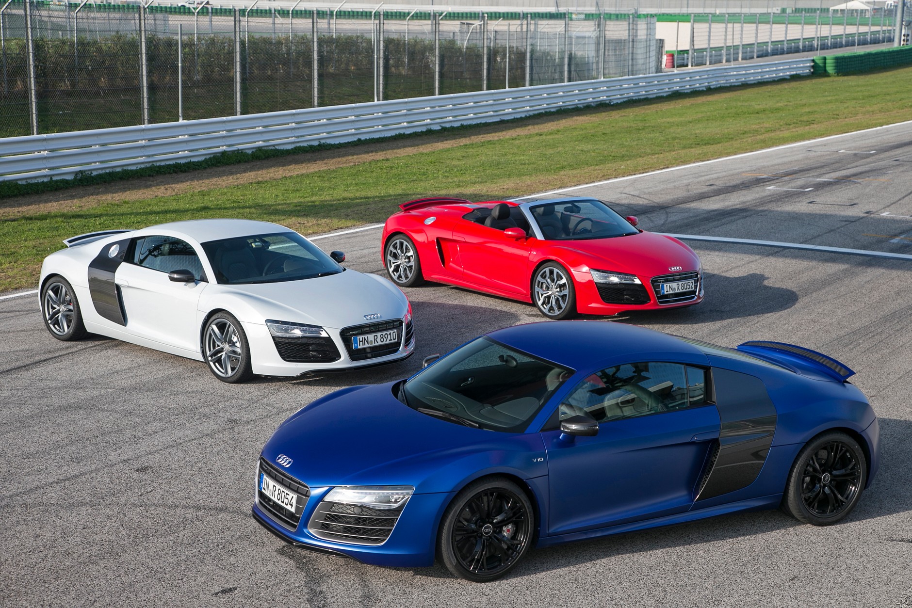 Jak jeździ nowe Audi R8?