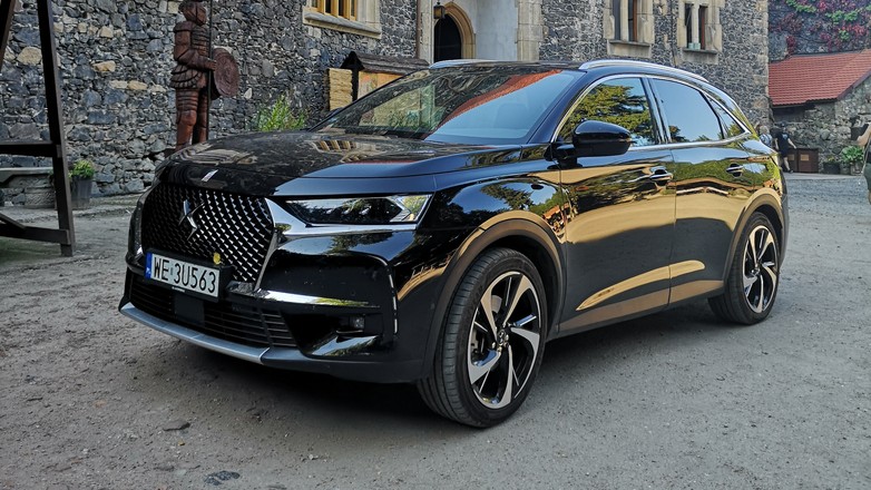 DS7 Crossback E-Tense 300 Rivoli