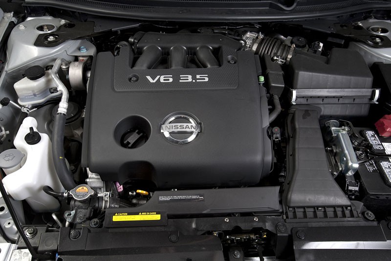 Nissan Altima 2010: amerykański facelifting na rok 2010