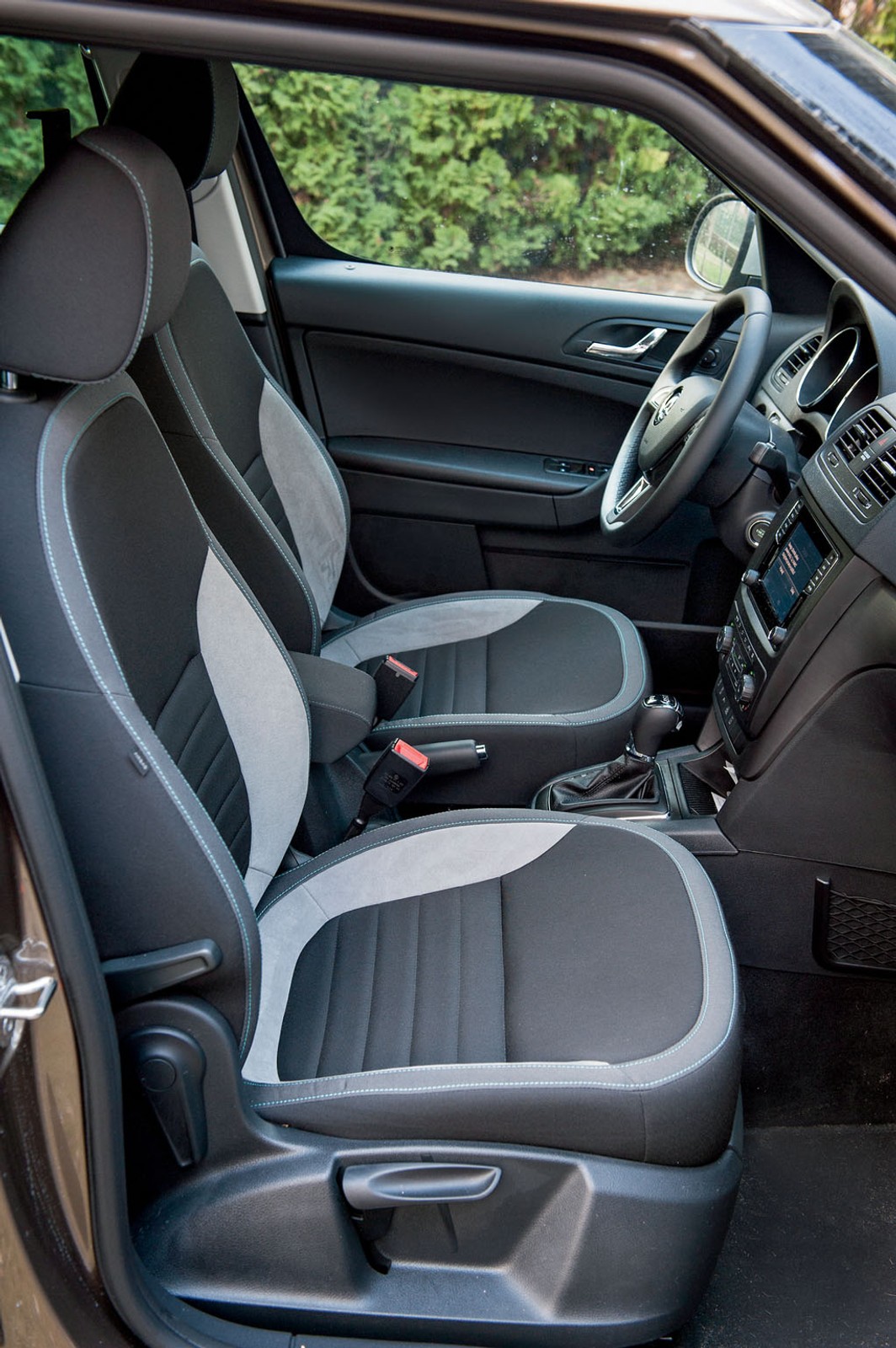 Skoda na etacie - tam, gdzie jeszcze nie wytyczono dróg