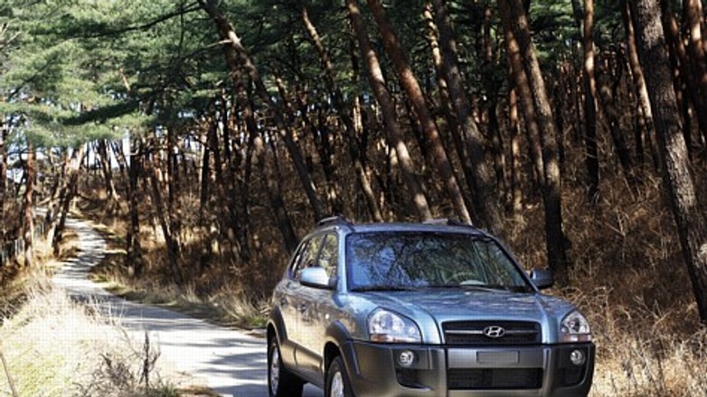 Tucson z seryjnym ESP