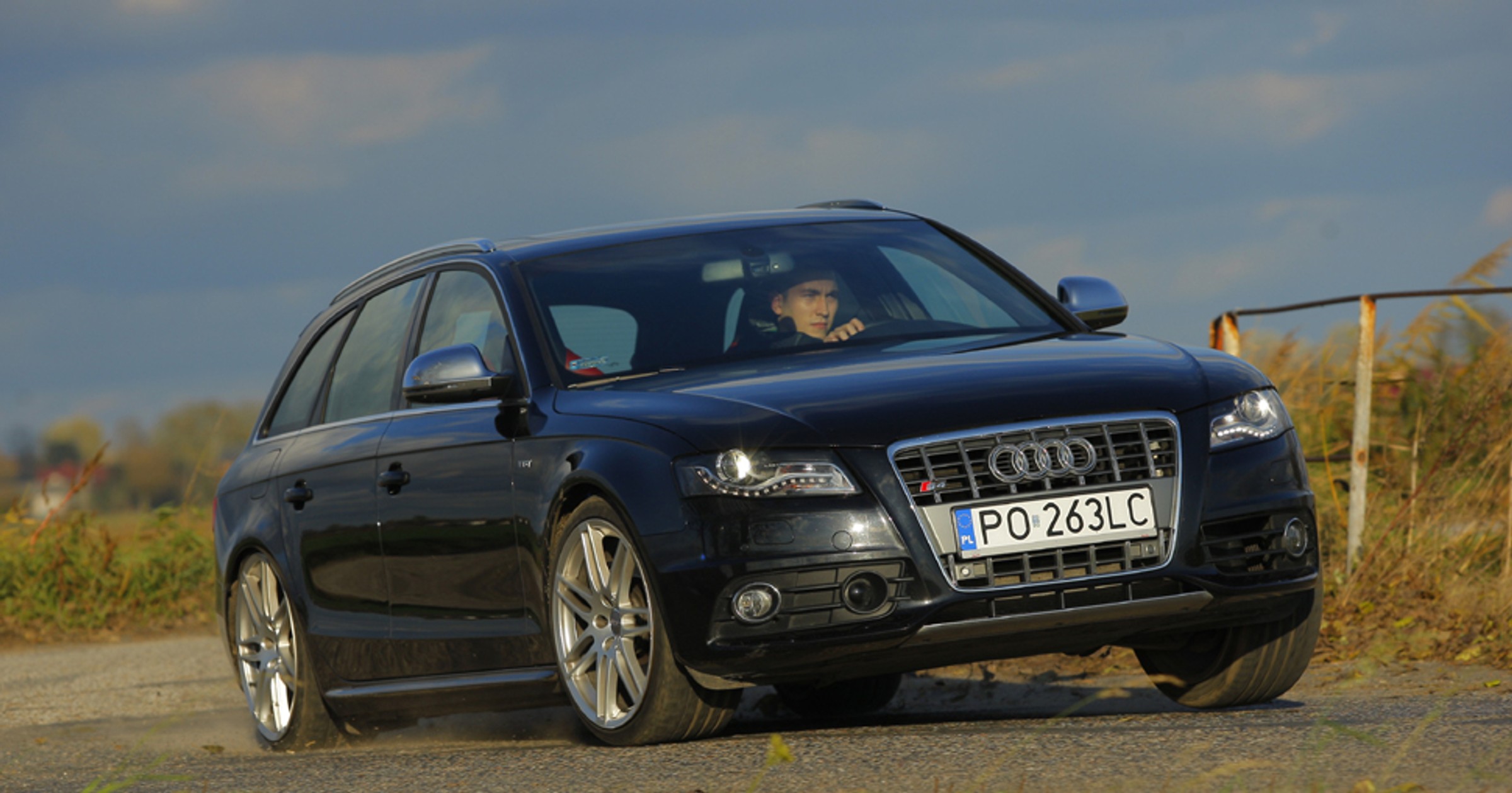 Audi S4 Avant S-Tronic - Mniej cylindrów, więcej klasy