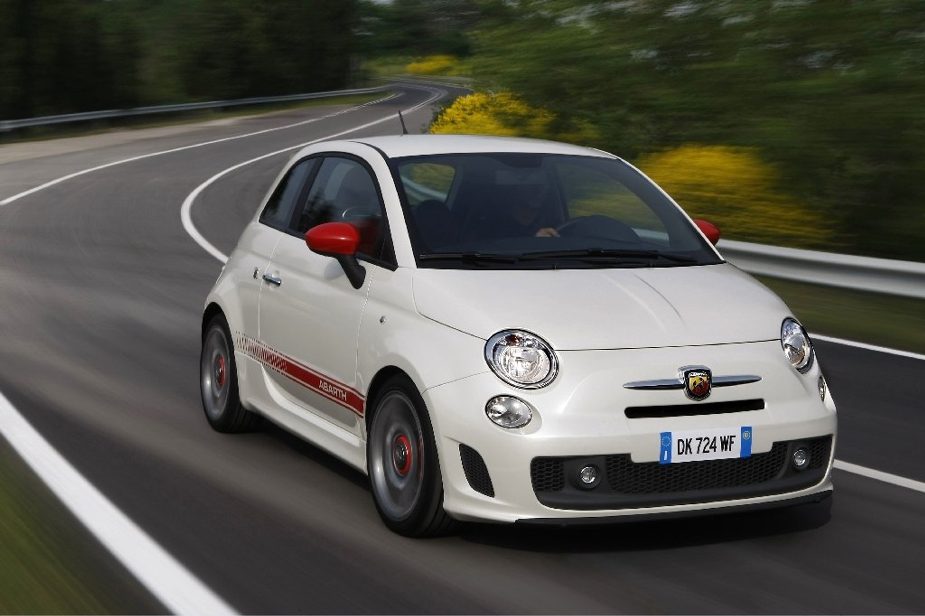 500 Abarth - Legenda wróciła na tor