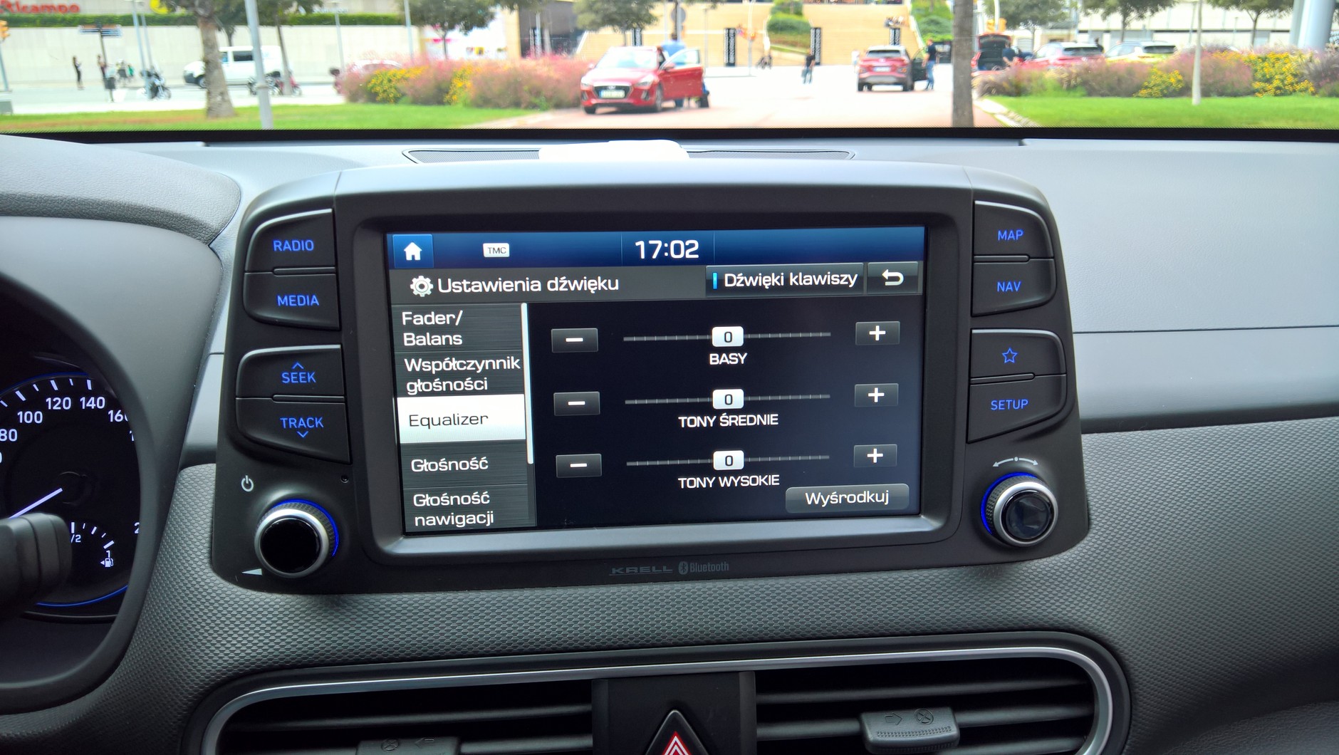 Tyle wystarczy do korekcji. Podstawowy trzyzakresowy korektor. Hyundai Kona