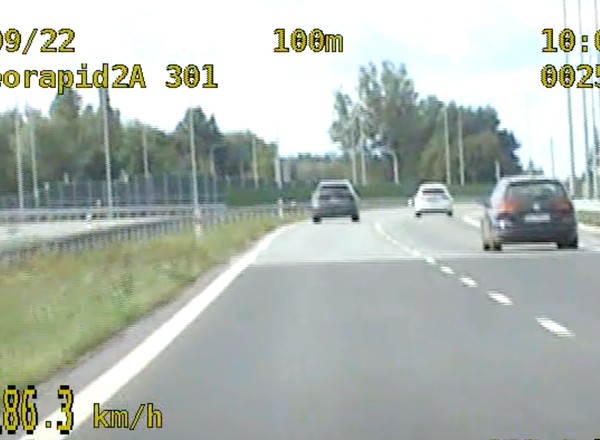 Jechał o ponad 100 km/h za szybko na S5. I tak może mówić o szczęściu [WIDEO]