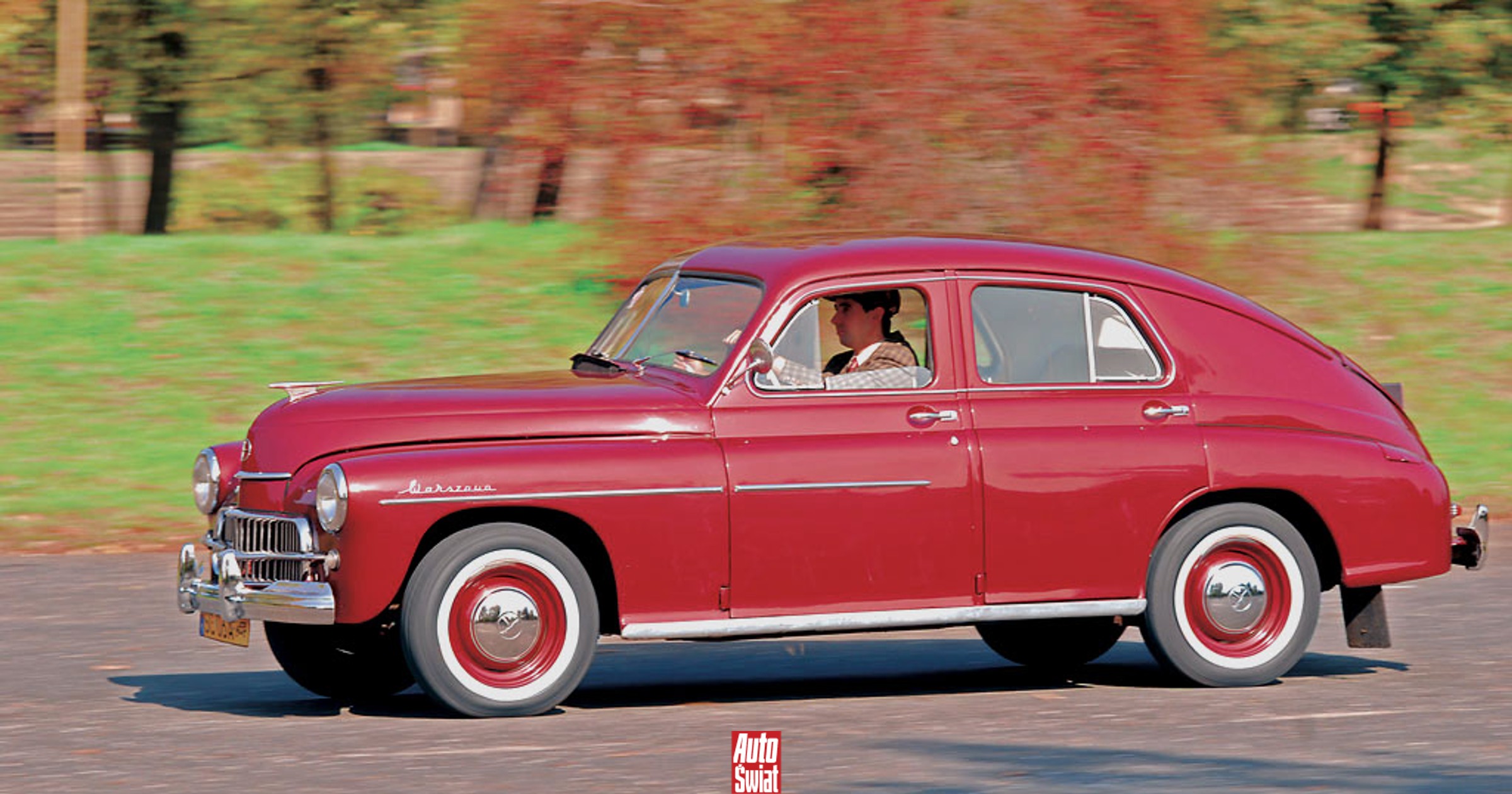 Ciężki jesienny quiz o autach PRL. Twoje szanse na 6/10 spadają jak liście