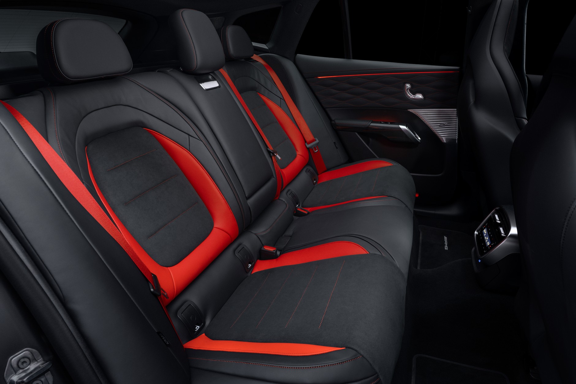 Mercedes-AMG GT SUV 2026