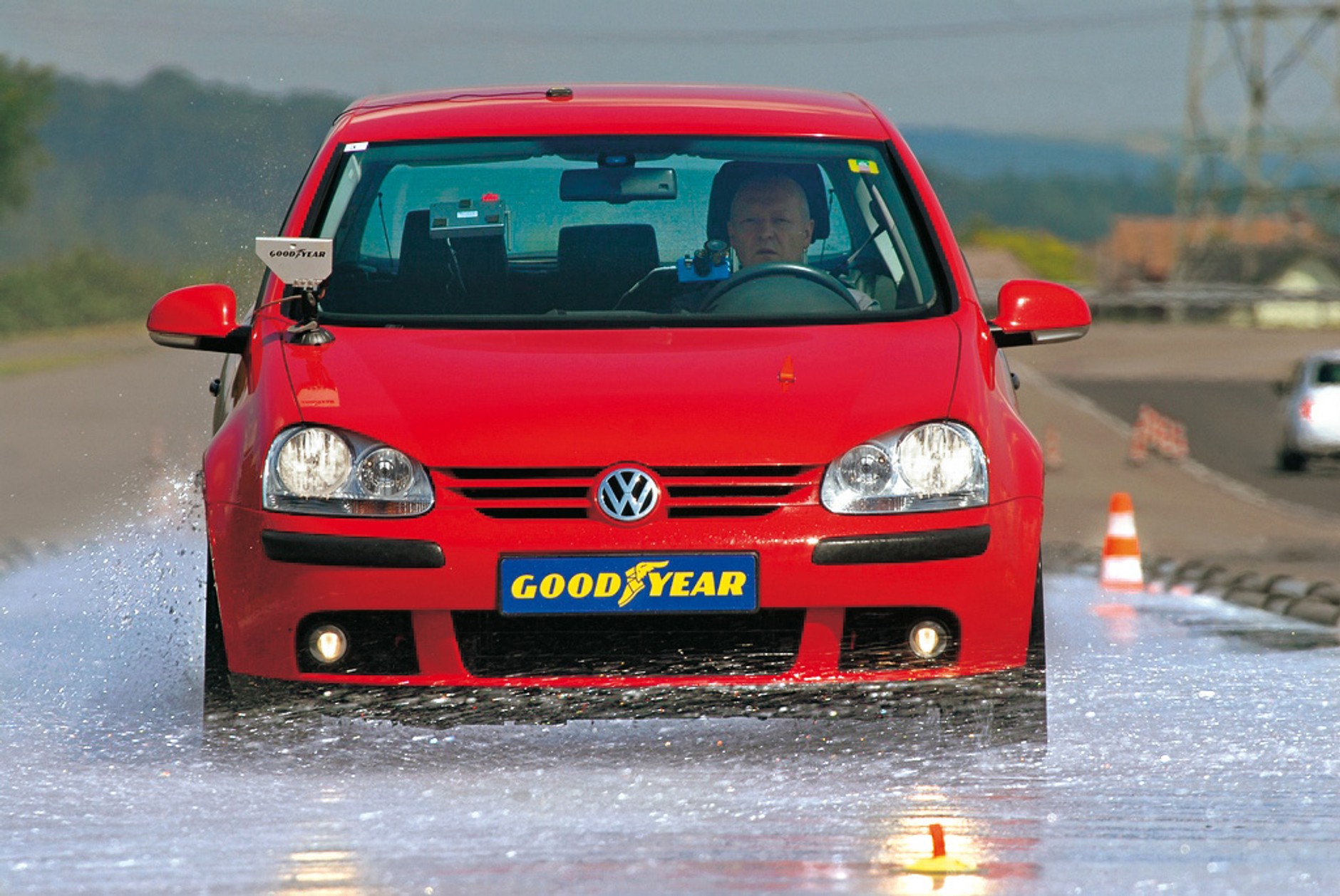 Aquaplaning - Lekceważone zagrożenie