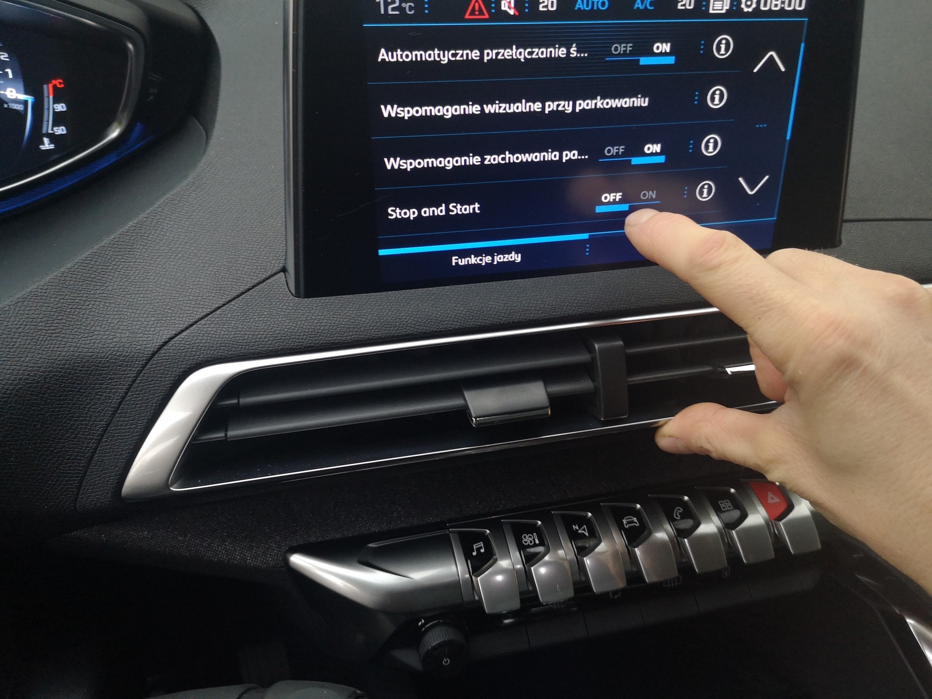 Peugeot 3008 PureTech 130 EAT8