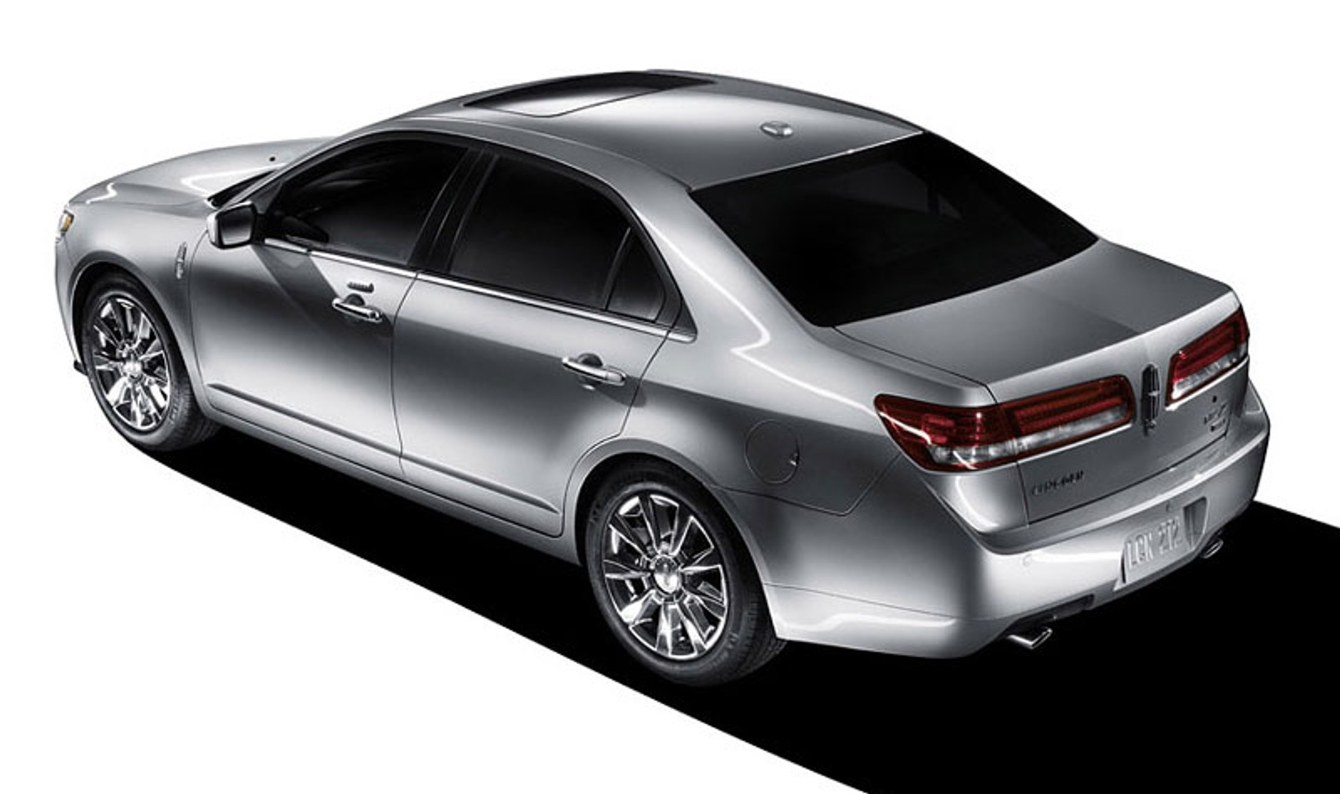 Los Angeles 2008: Lincoln MKZ - modernizacja najmniejszgo modelu