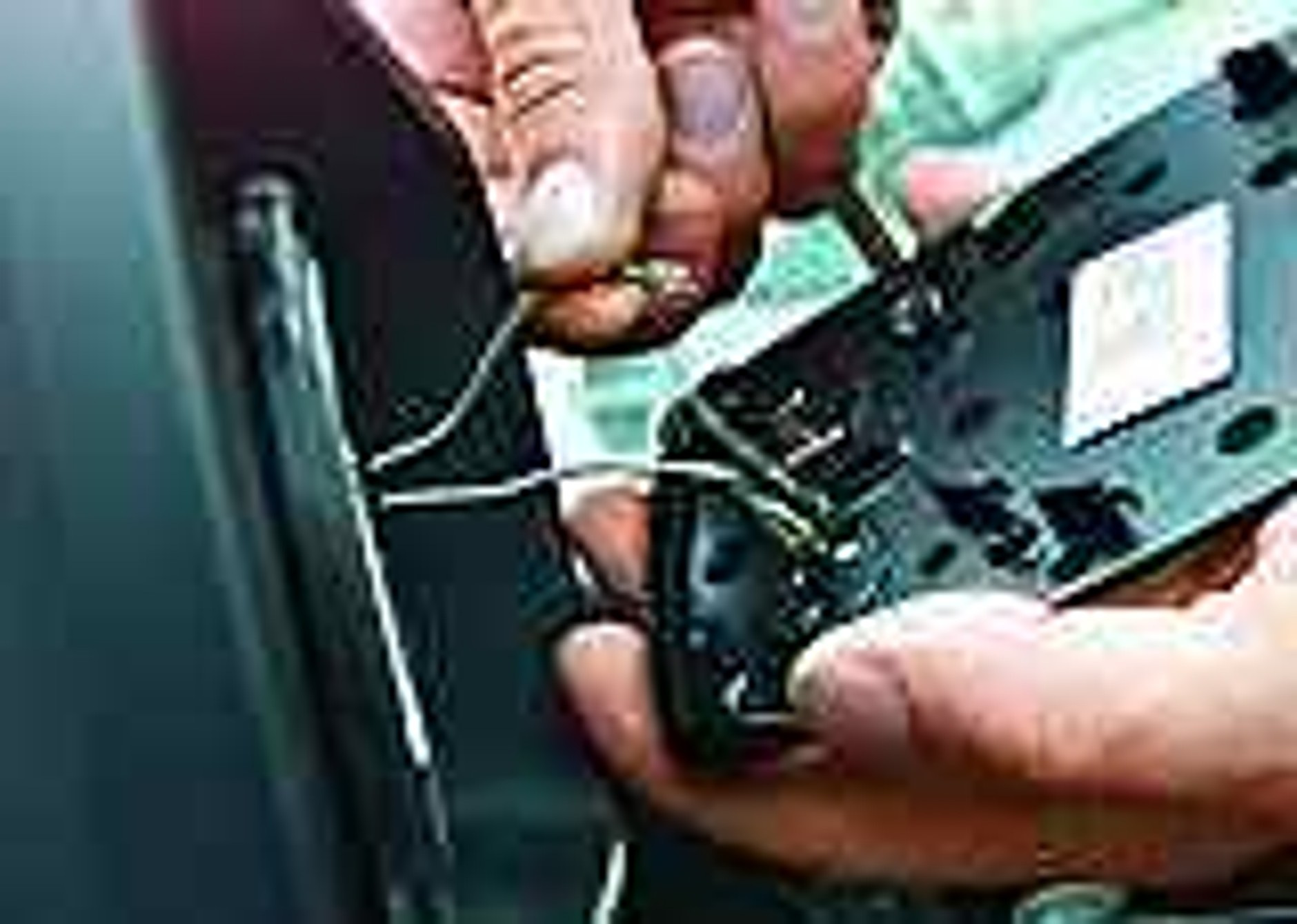 Lustereczko, powiedz przecie...