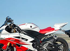 Yamaha YZF R6R: siła przyciągania