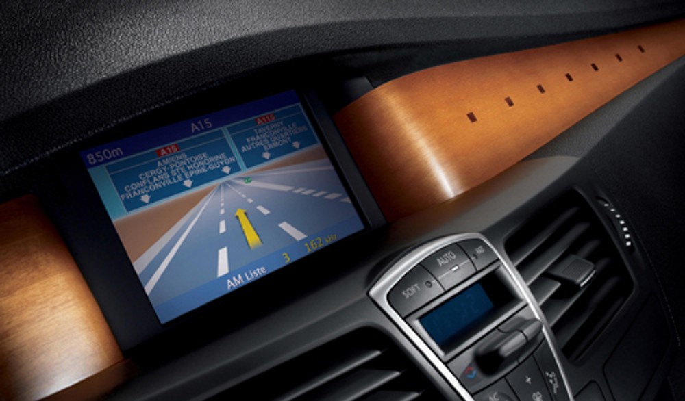 Renault Laguna III - Długa lista obietnic