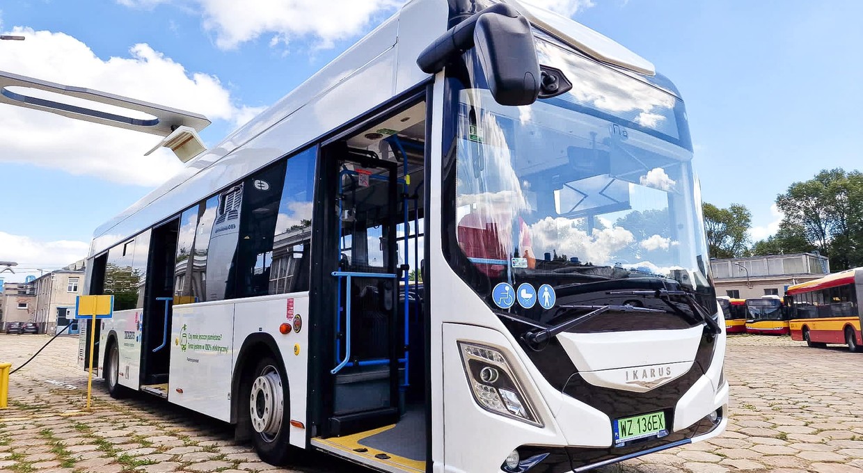 Legendarny Ikarus wraca na ulice Warszawy. Tylko, czy go rozpoznamy?