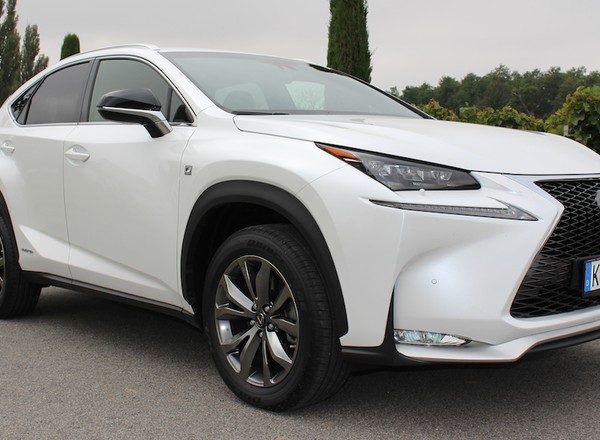 Lexus NX 300h – kompaktowy, hybrydowy, prestiżowy