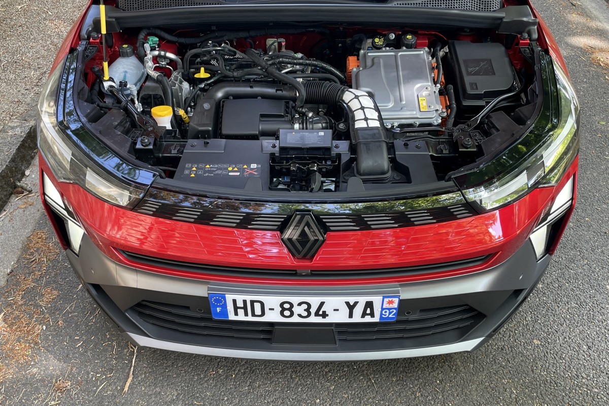 Zrobili to, co Toyocie wychodzi od lat. Szybki lifting Symbioza zdziałał cuda [TEST]