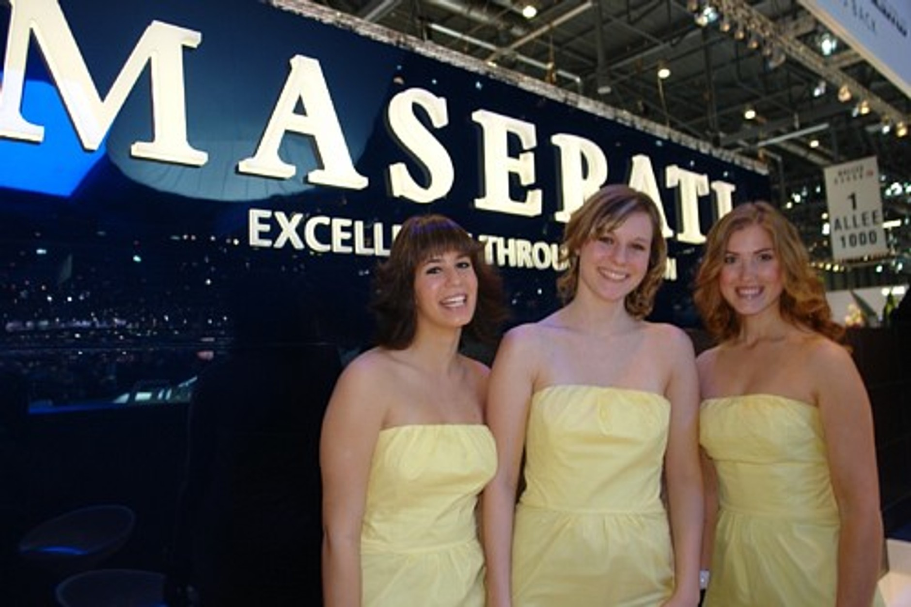 Dziewczyny Geneva Motor Show