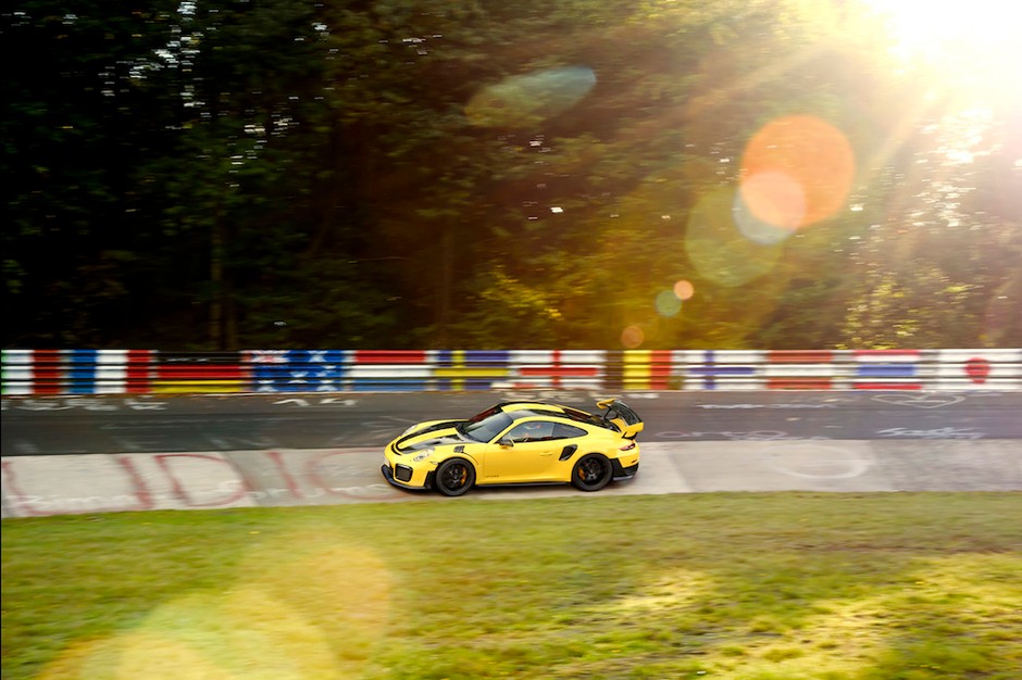 Porsche 911 GT2 RS