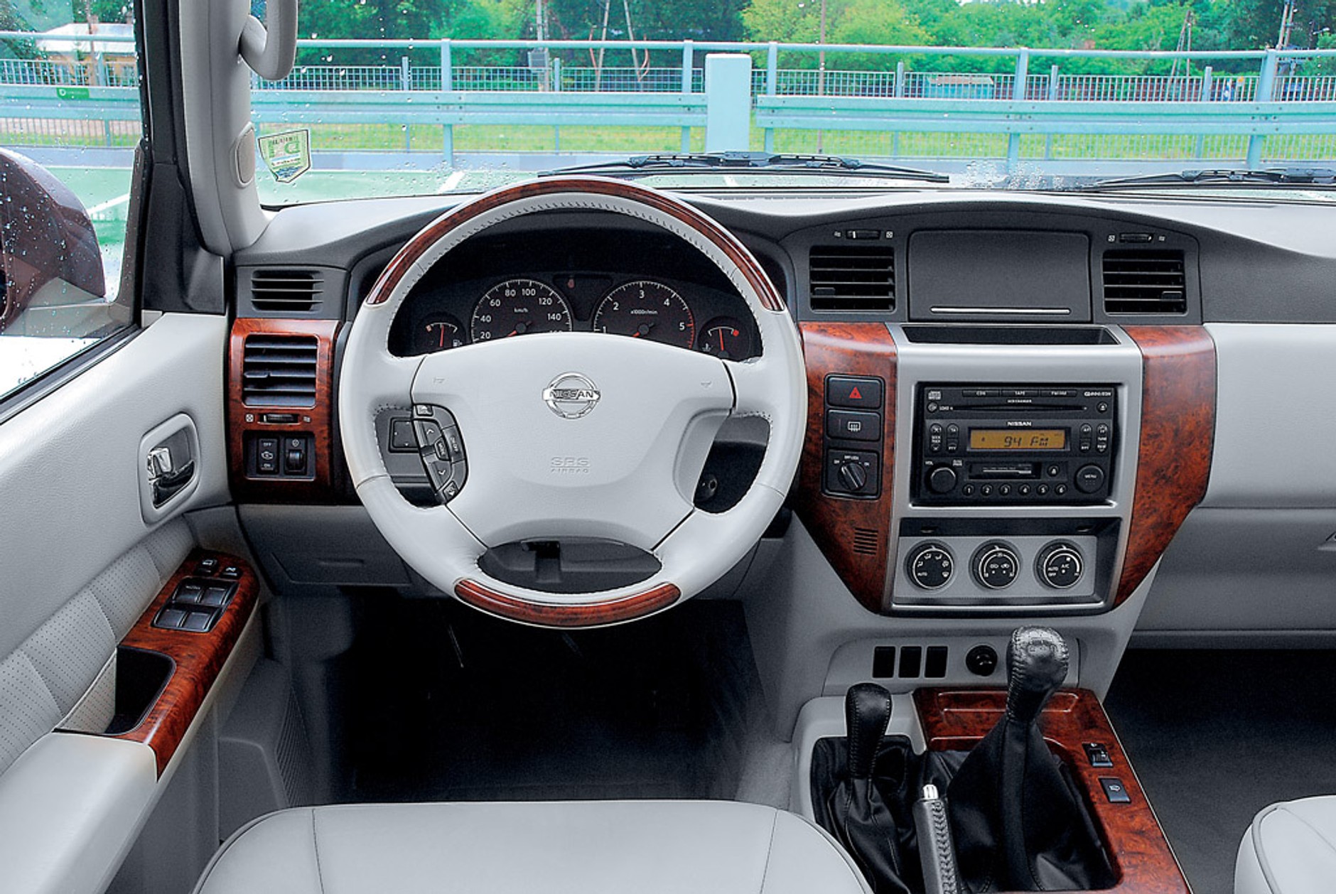 Nissan Patrol GR: stworzony do jazdy w terenie