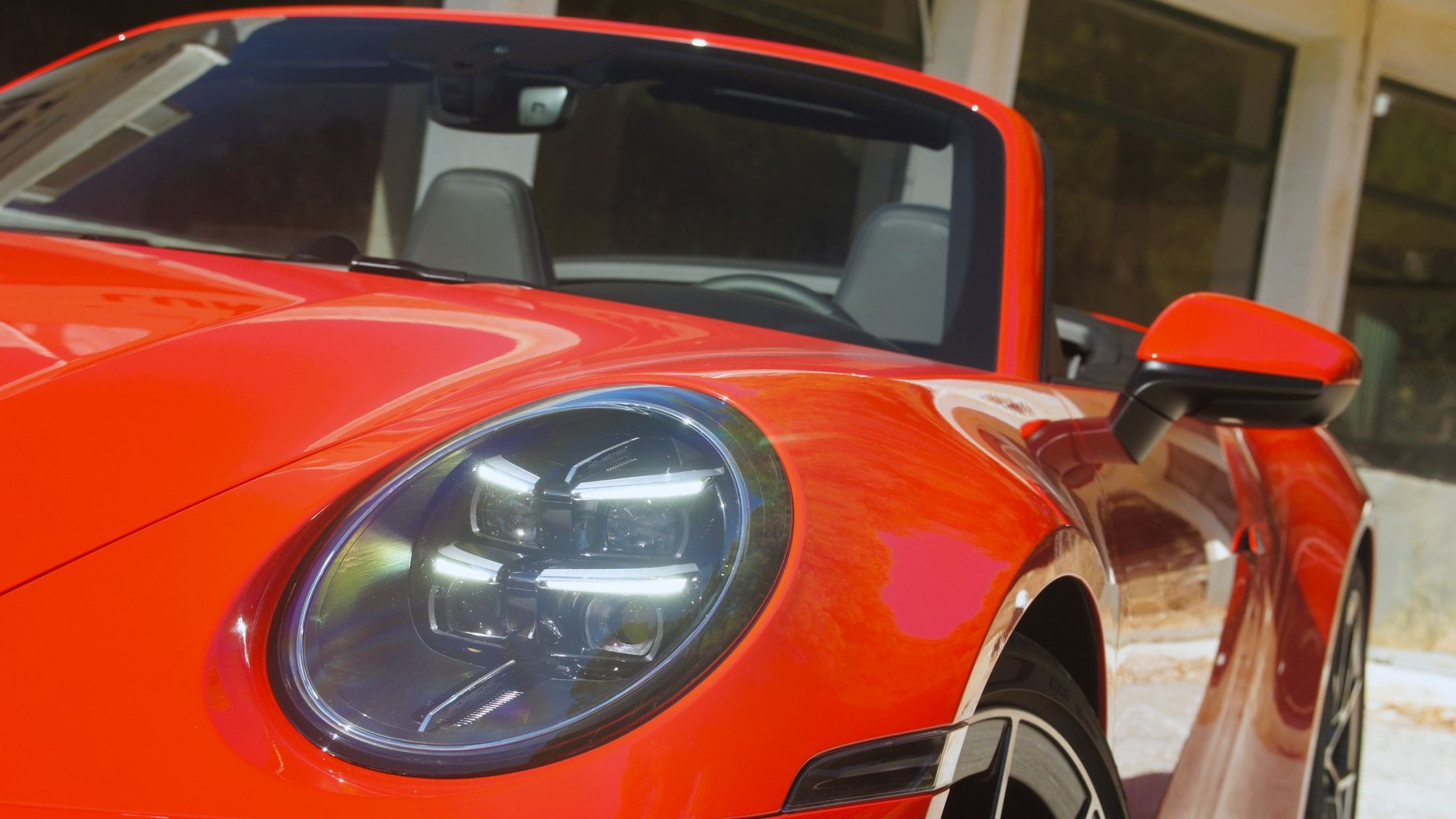 Porsche 911 Carrera Cabriolet