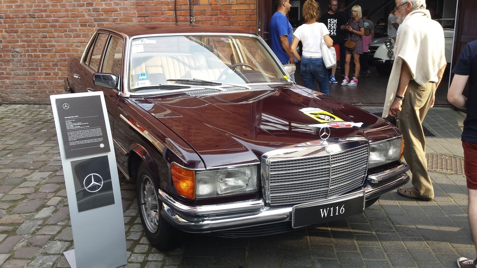 Mercedes-Benz W116 z 1972 r.