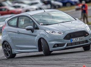Ford Fiesta ST200 - jeszcze więcej zabawy