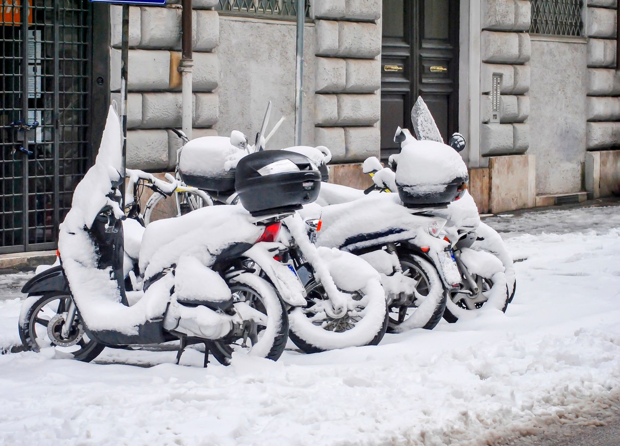 W naszym klimacie motocykl czy skuter to pojazd sezonowy