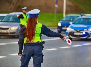 Za znakiem B-20 czeka na nas mandat. Chyba że zrobimy jedną rzecz